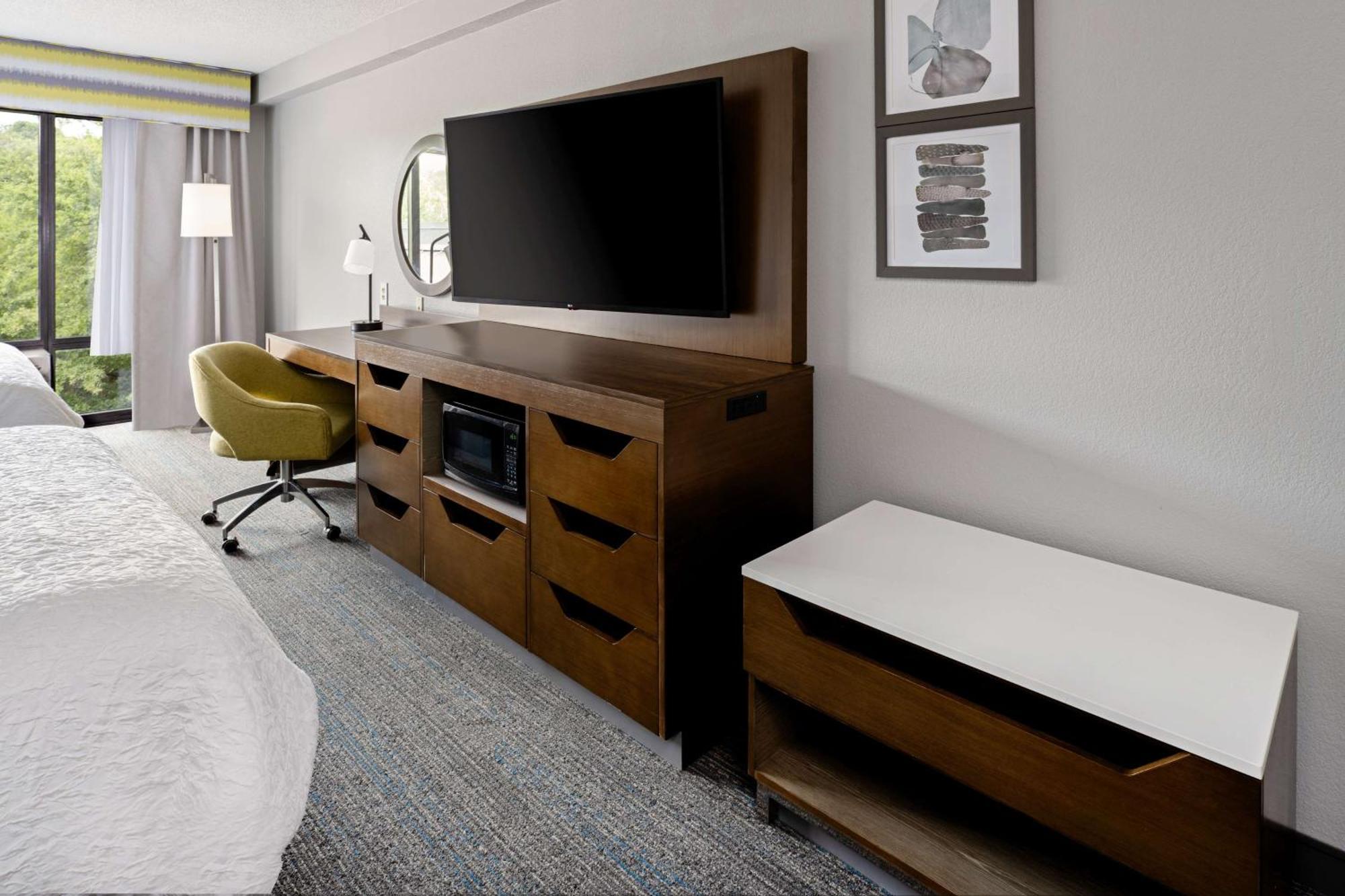 Hampton Inn Richmond-Меканіксвілл Екстер'єр фото
