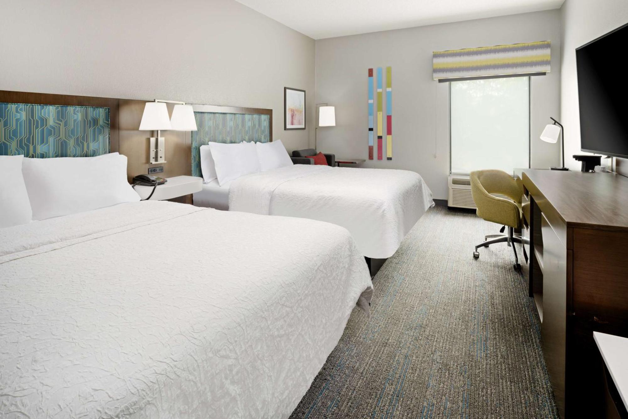 Hampton Inn Richmond-Меканіксвілл Екстер'єр фото