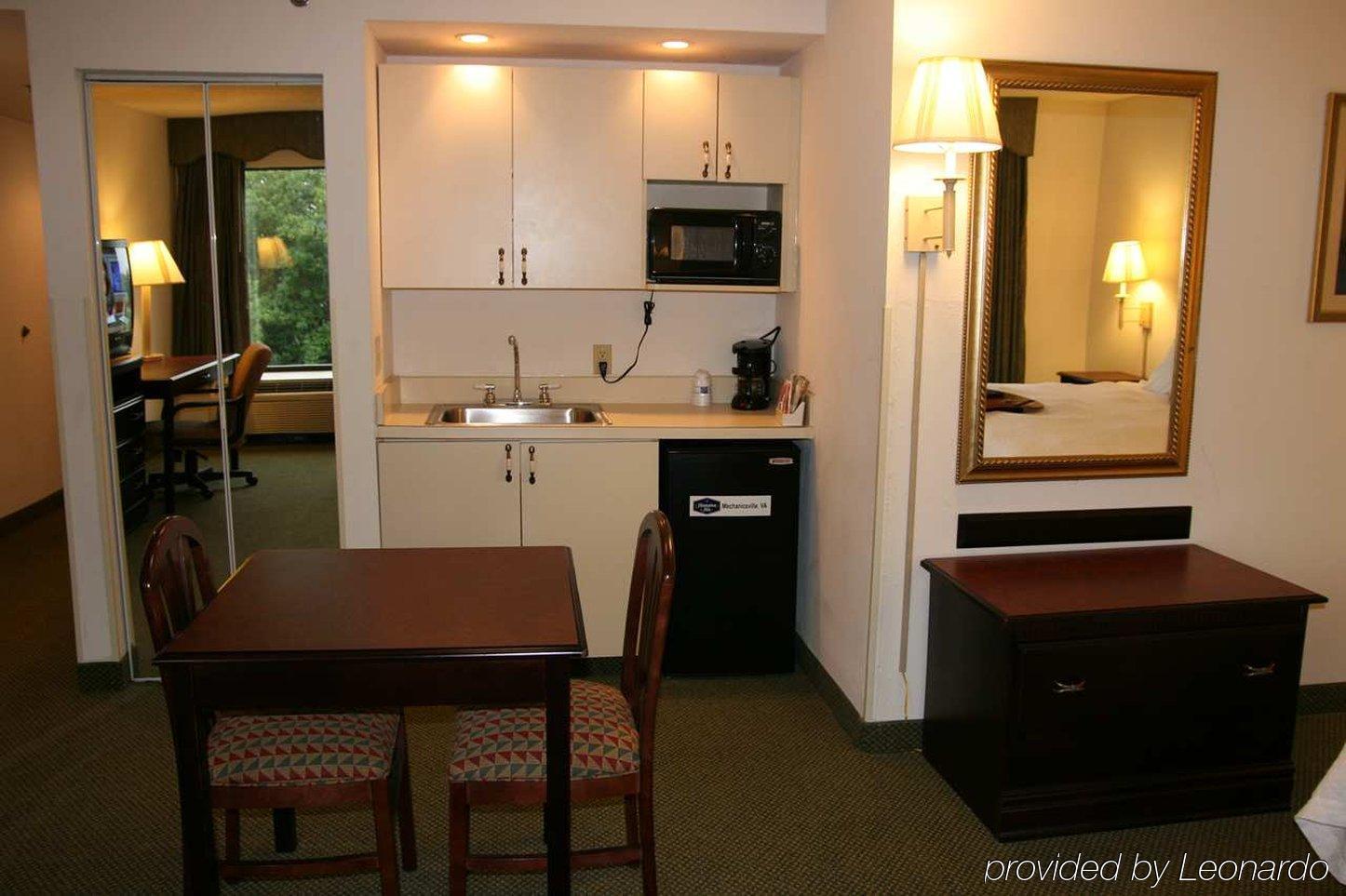Hampton Inn Richmond-Меканіксвілл Номер фото