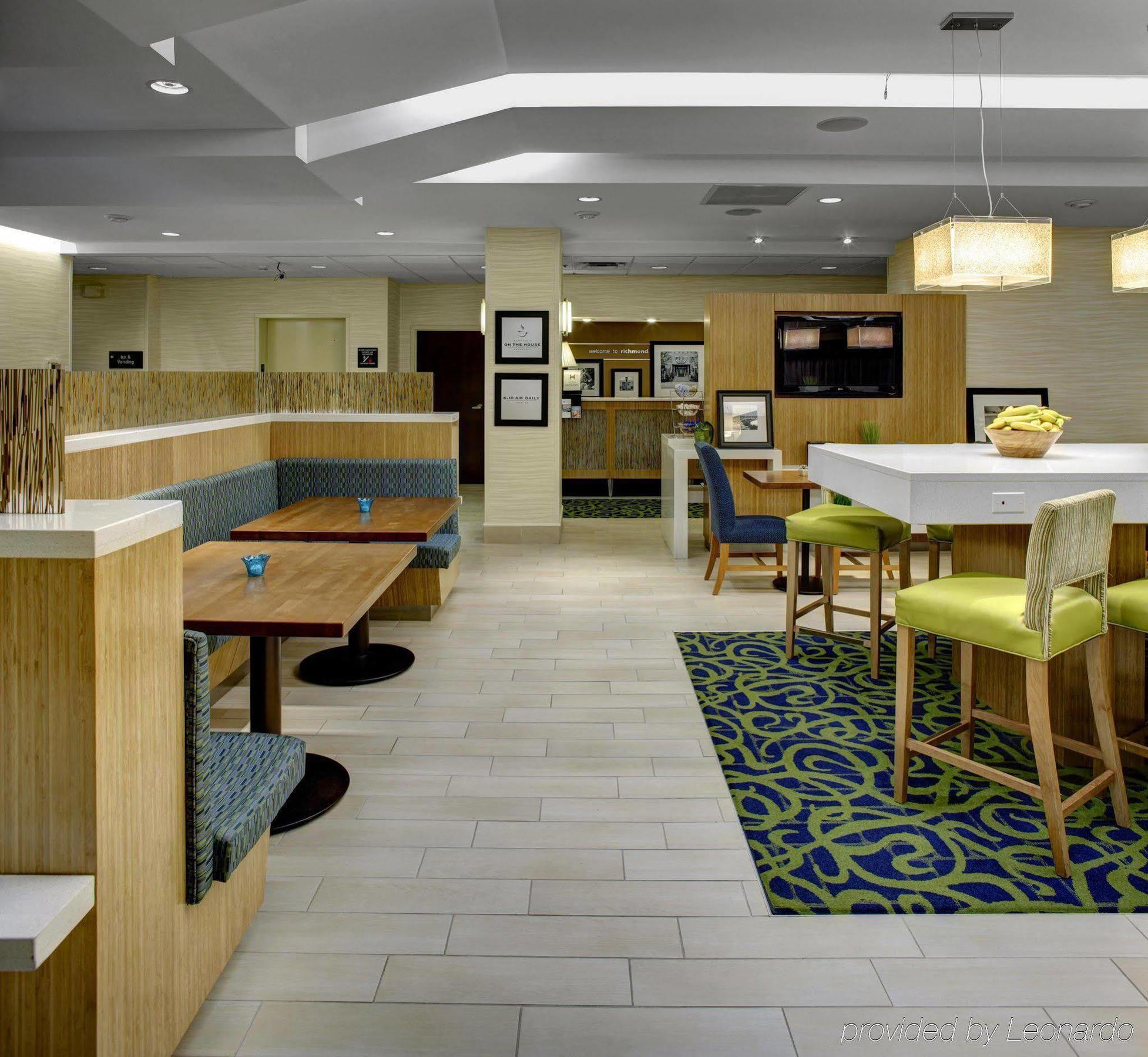 Hampton Inn Richmond-Меканіксвілл Екстер'єр фото
