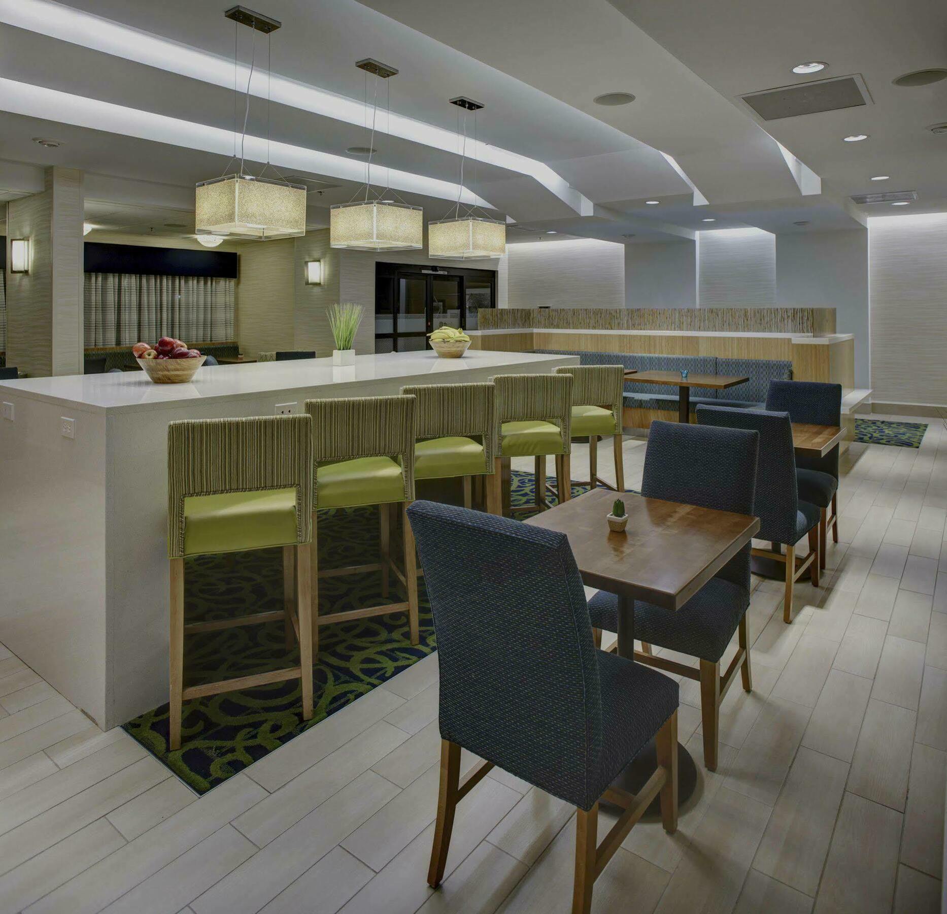 Hampton Inn Richmond-Меканіксвілл Екстер'єр фото